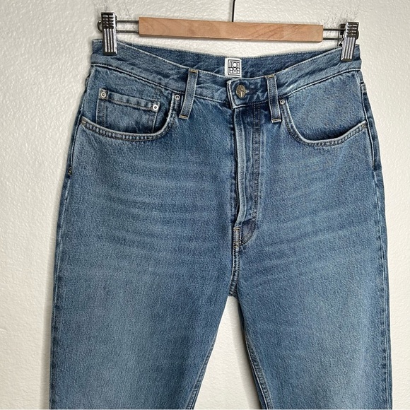 Toteme Classic Cut Denim jeans in Vintage Wash 27/32 - Picture 3 of 16